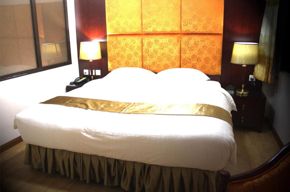 The Privi Suites Паттая Екстер'єр фото