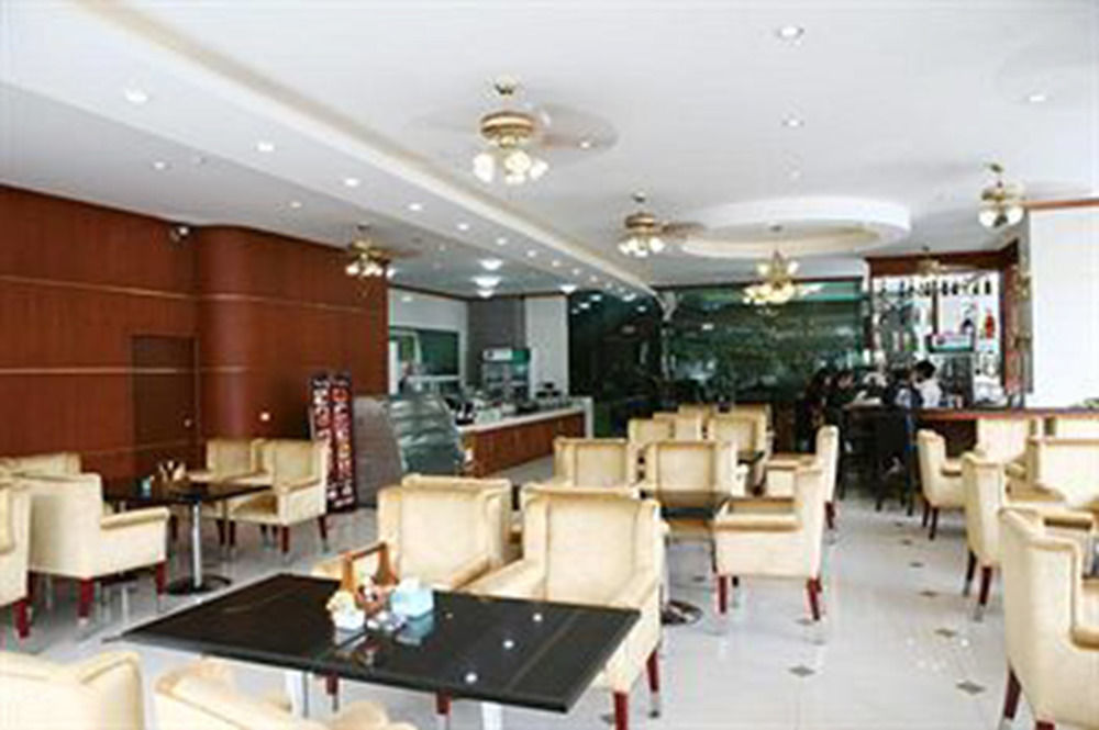 The Privi Suites Паттая Екстер'єр фото