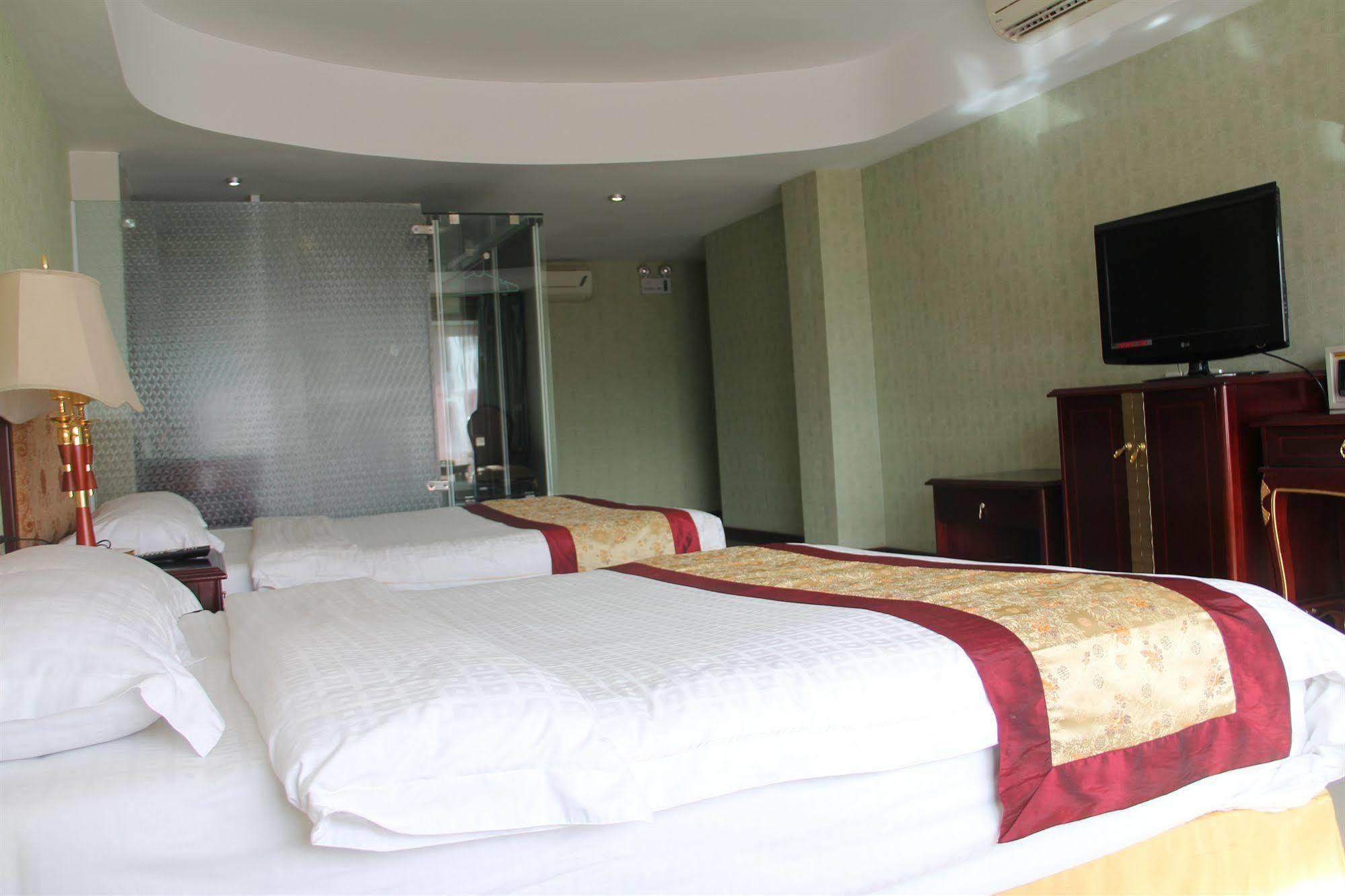 The Privi Suites Паттая Екстер'єр фото