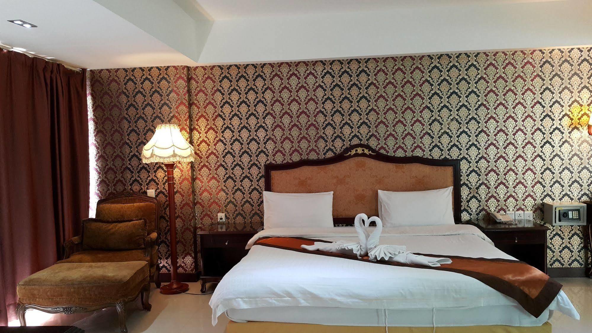 The Privi Suites Паттая Екстер'єр фото