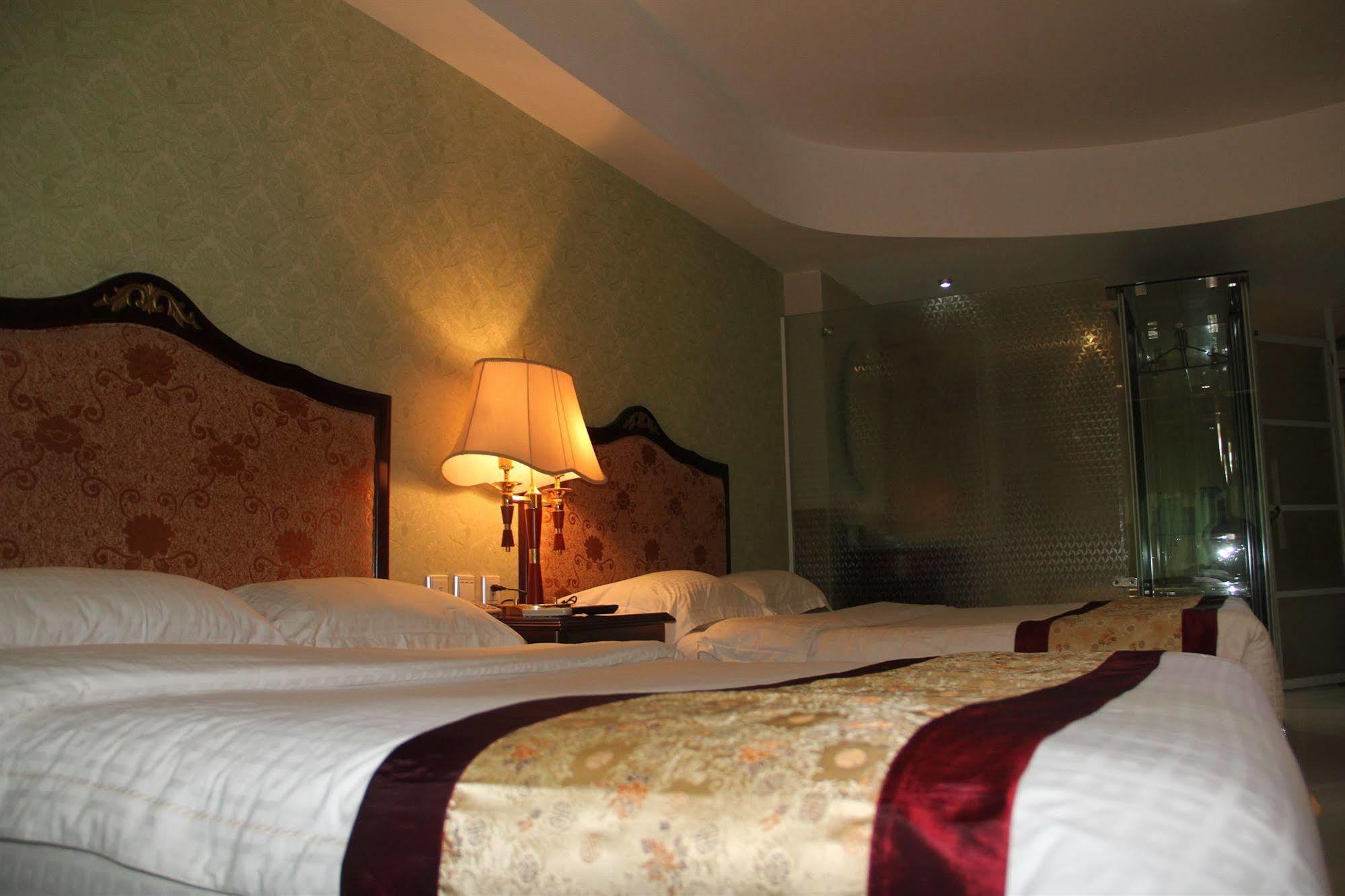 The Privi Suites Паттая Екстер'єр фото