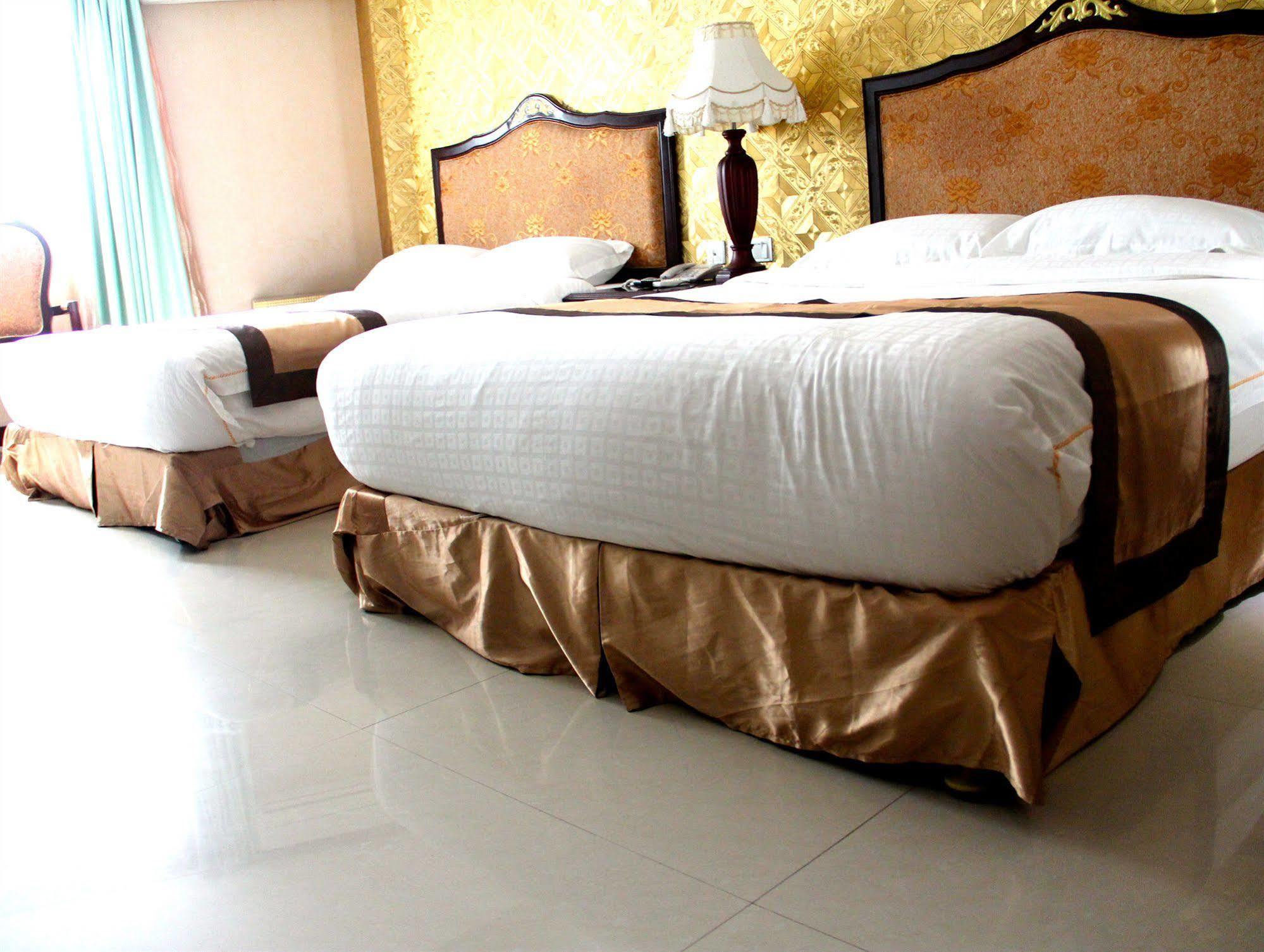 The Privi Suites Паттая Екстер'єр фото